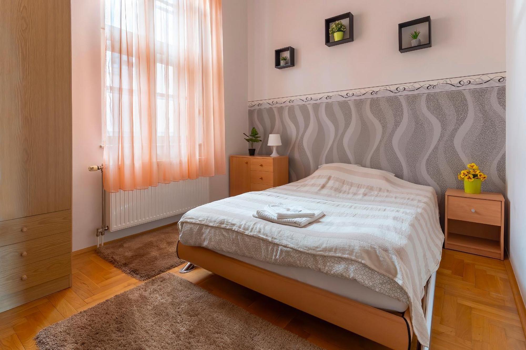 Tomka Apartman Segedín Exteriér fotografie