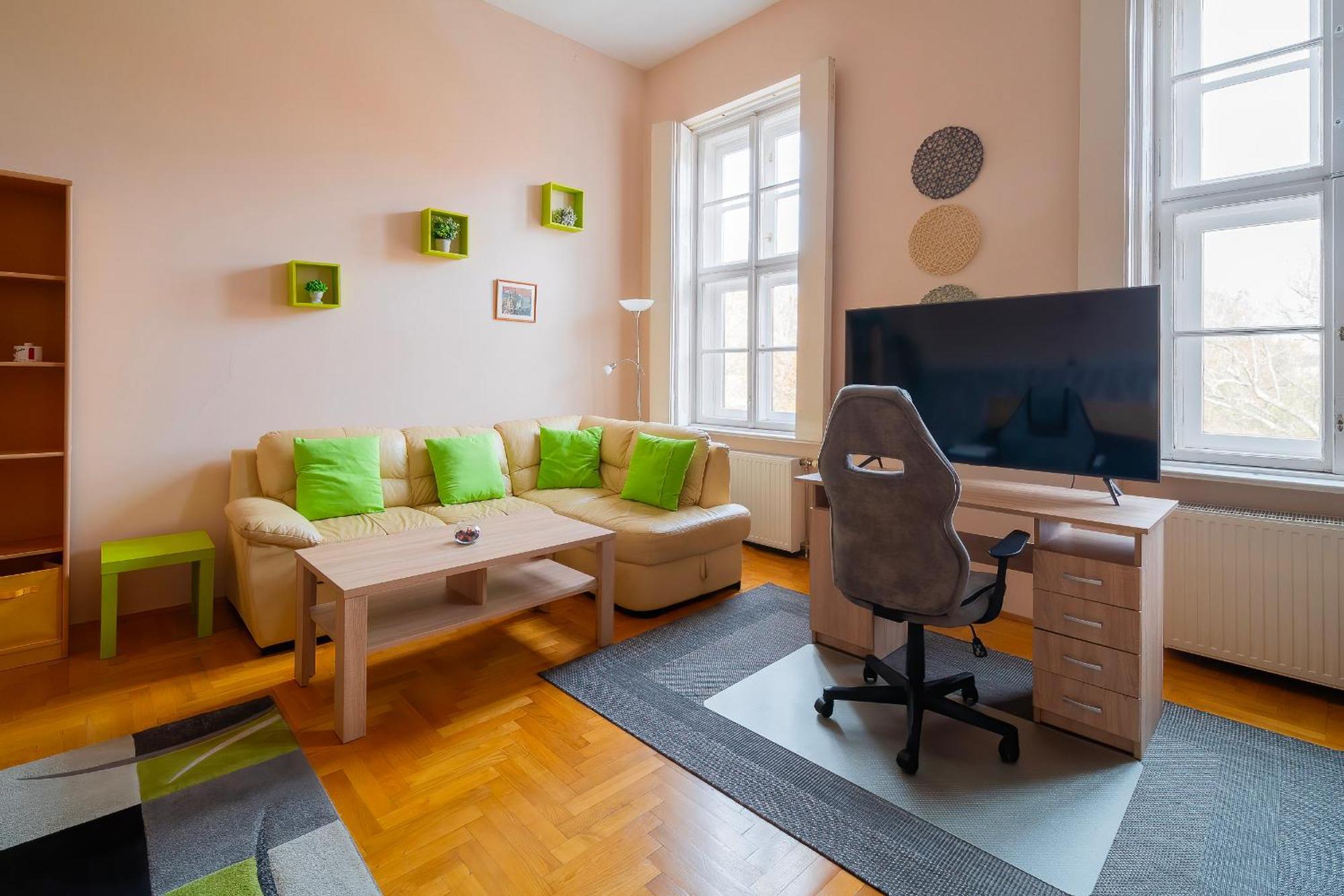 Tomka Apartman Segedín Exteriér fotografie