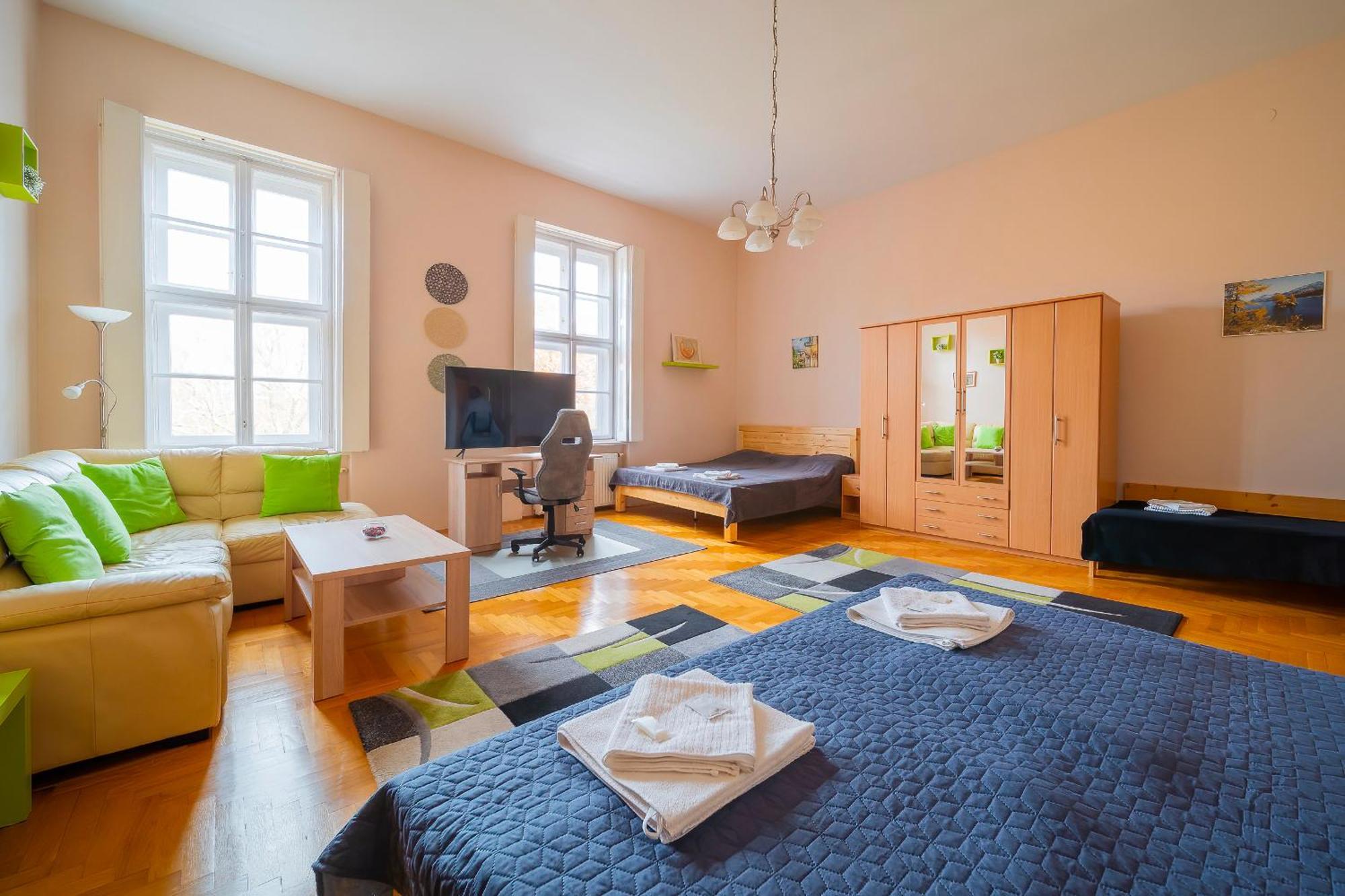 Tomka Apartman Segedín Exteriér fotografie